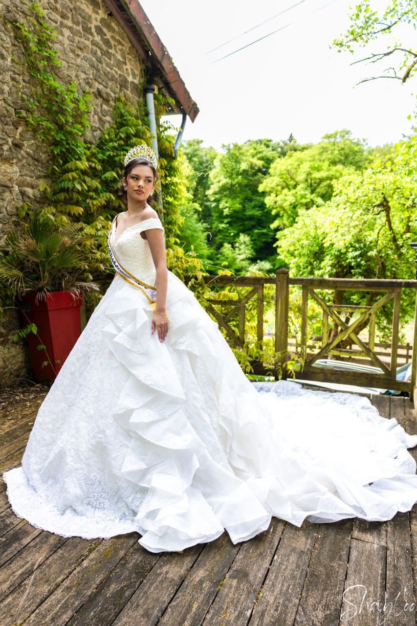 Robe de mariée Princesse Sima Couture — dentelle blanche, location à Combourg